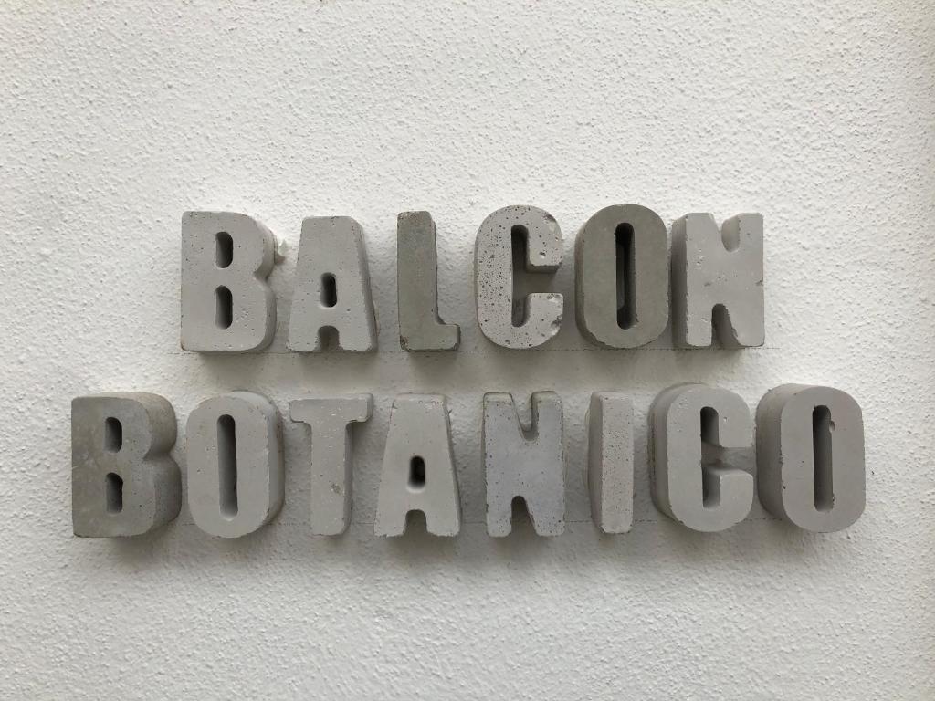 Balcón Botánico - Laid back vibes and shared pool in rural village photo 1