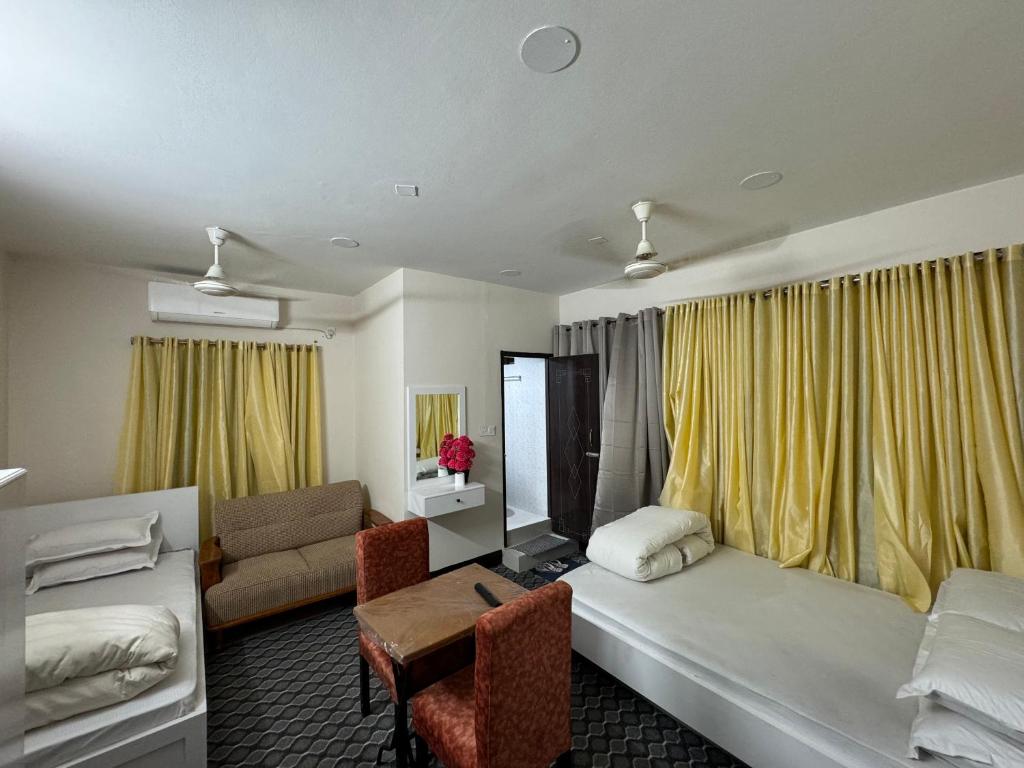 Hotel In Need - Near to the US and Canada Embassy in Dhaka photo 4