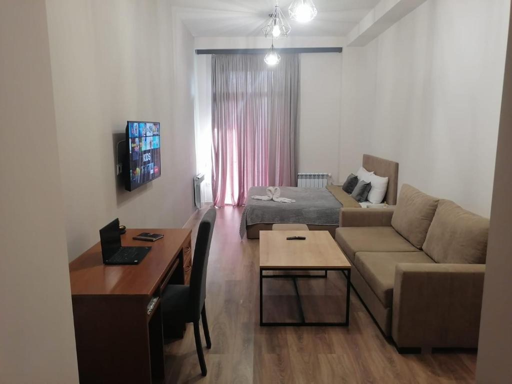 kechi house forest apart photo 4