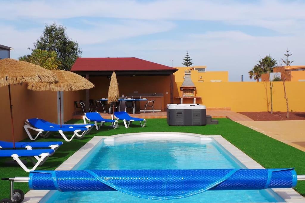Luxury Villa at Golf Course photo 1