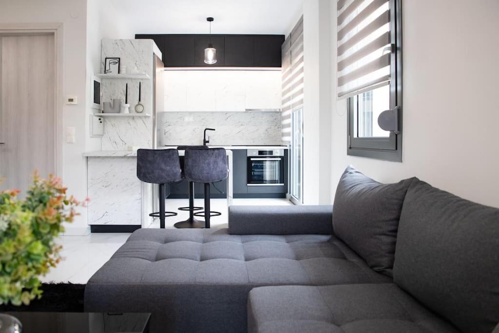 PARIS Opulent Lifestyle