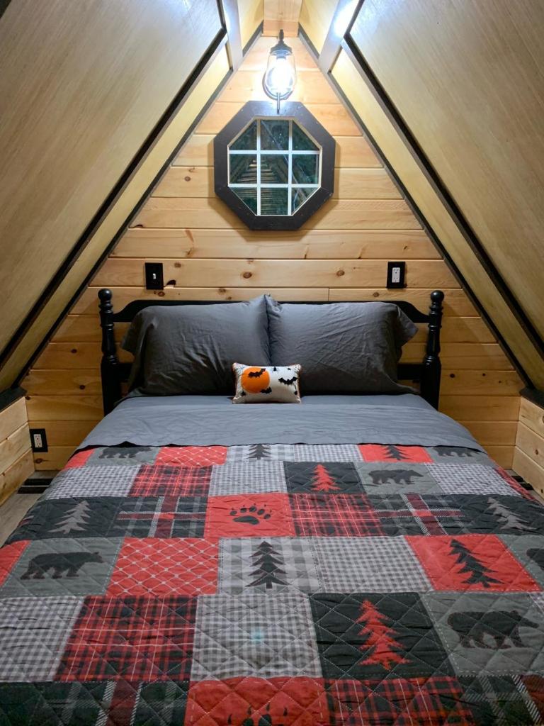 Coops Creek Cabins photo 2