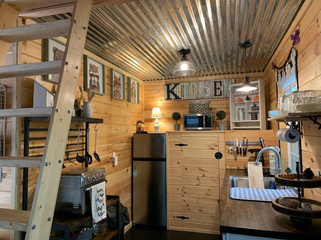 Coops Creek Cabins photo 3