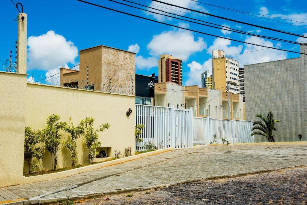JPN18 - Duplex em condomínio fechado próx. à praia photo 1