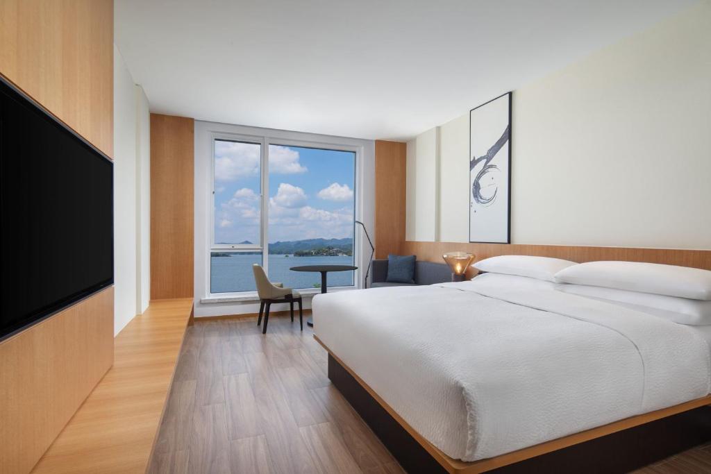 Fairfield by Marriott Hangzhou Qiandao Lake photo 3