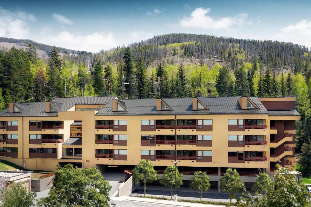 Marriott's StreamSide Douglas at Vail image