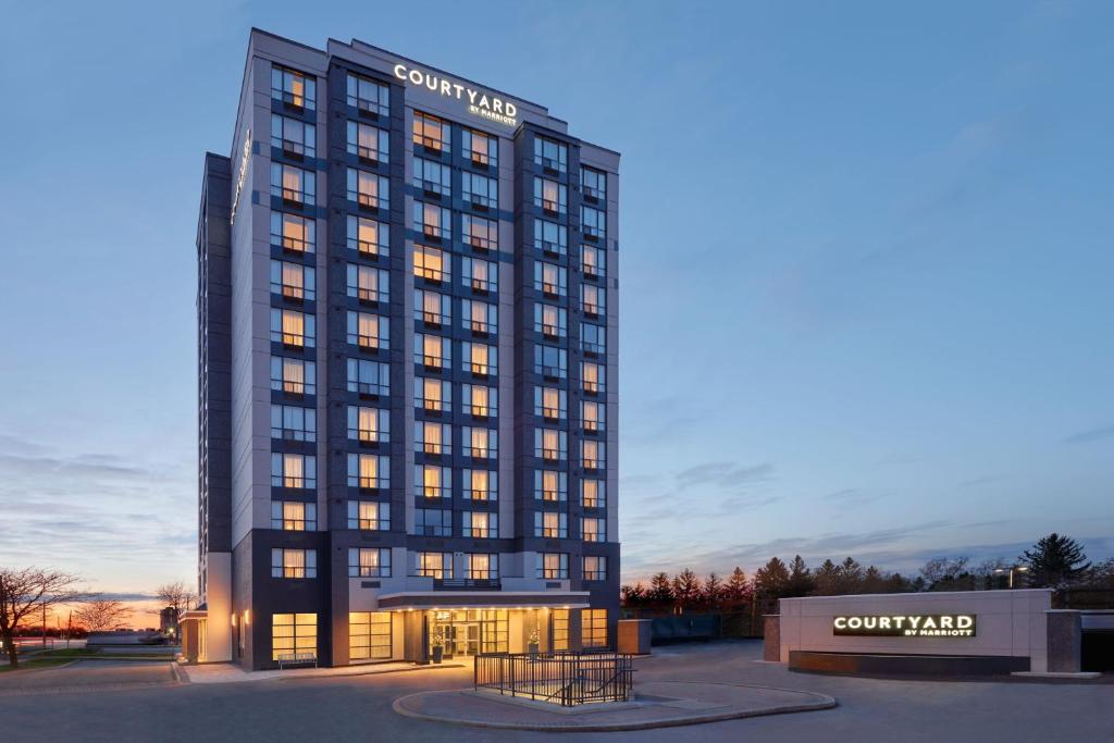 Courtyard by Marriott Kitchener photo 1