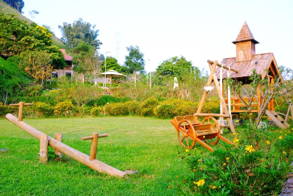 Vân Hồ Ecolodge