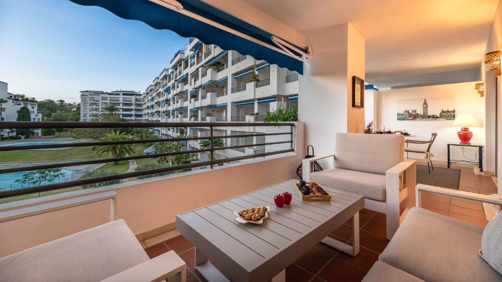 Urban Exclusivity At Puerto Banús - Tap to explore photos