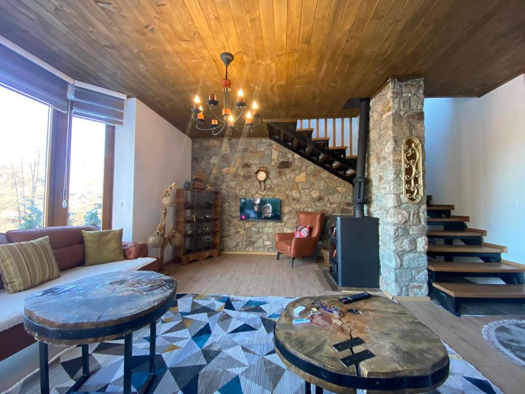 Villa Gjelbër photo 4