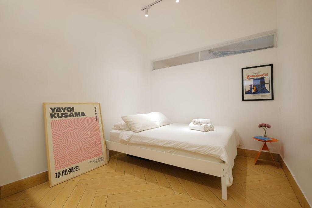 Lux Loft on Nguyen Hue by CIRCADIAN