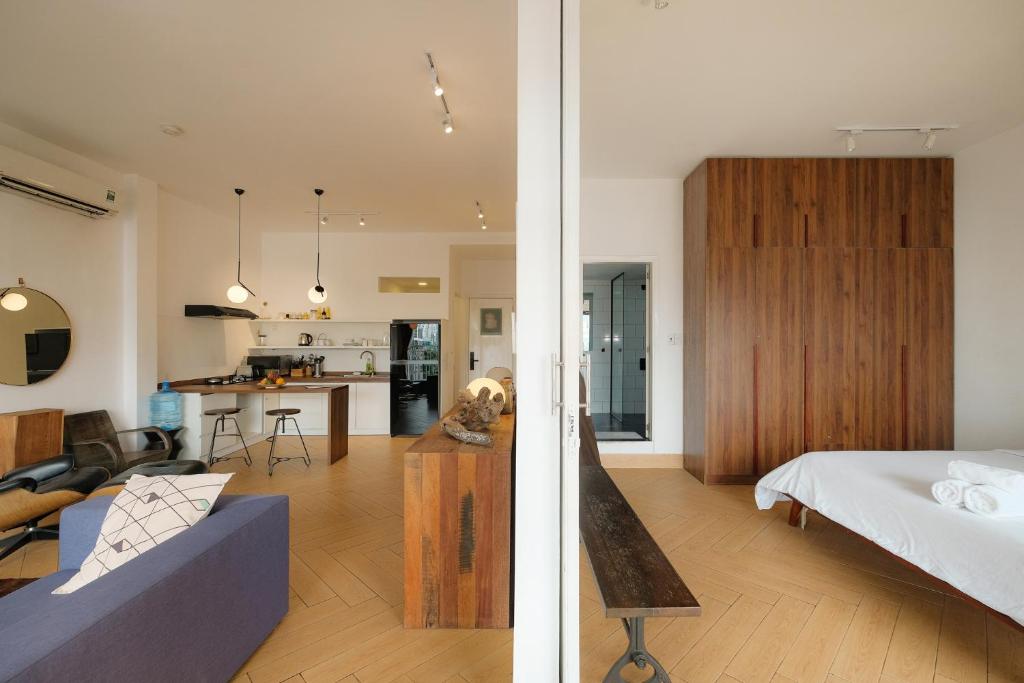 Lux Loft on Nguyen Hue by CIRCADIAN