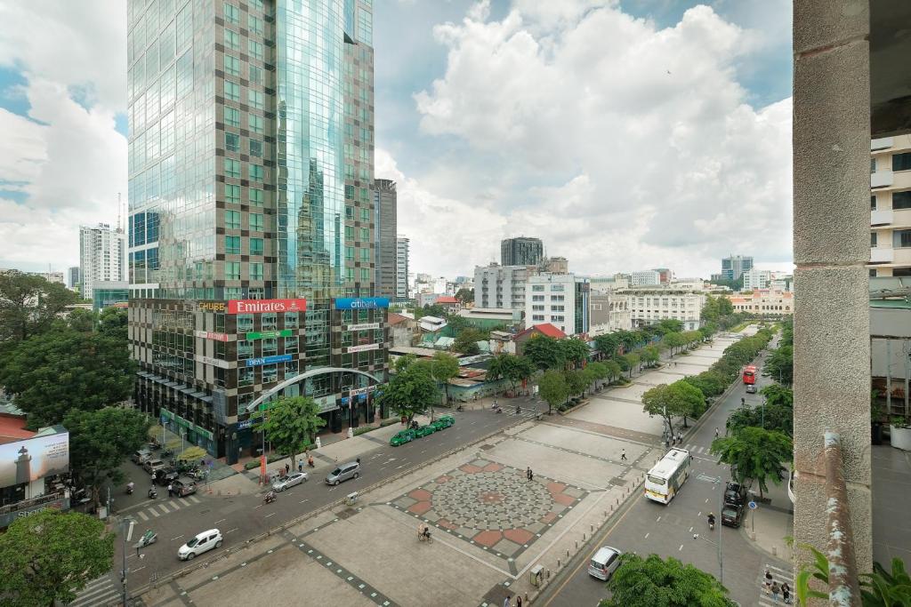 Lux Loft on Nguyen Hue by CIRCADIAN