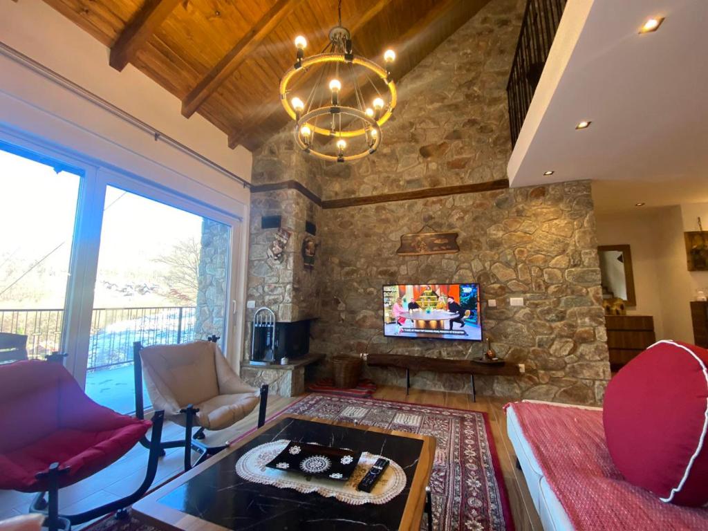Villa Gjelbër 1 photo 3