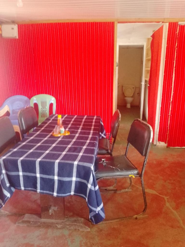 Mara bush house photo 2