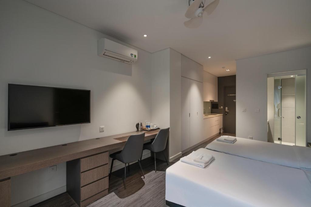 Linn Hotel Bac Giang - Tap to explore photos