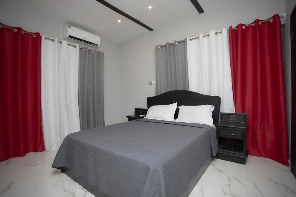 Spacious & Charming 3 bedroom ensuite, Accra Ghana, AR001 photo 3