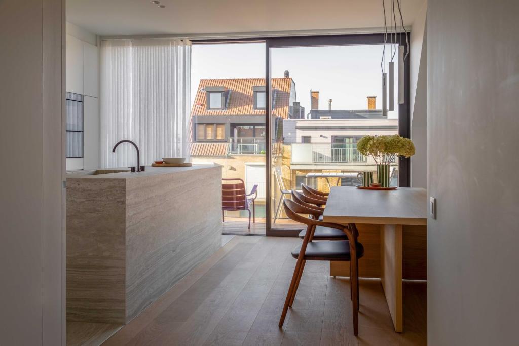Stunning duplex - 3 bedroom - 2 sunny terrasses photo 1