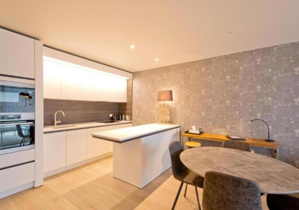 Acropolis - Luxury Appartments I Hotelservice and parking photo 3