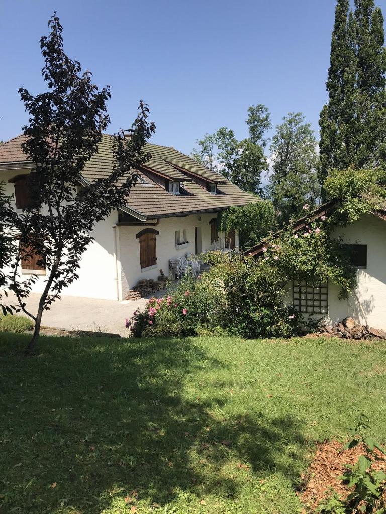 Grande maison familiale dans le massif des Bauges photo 1