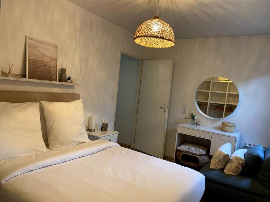 Charming Flat with Easy Access to Paris