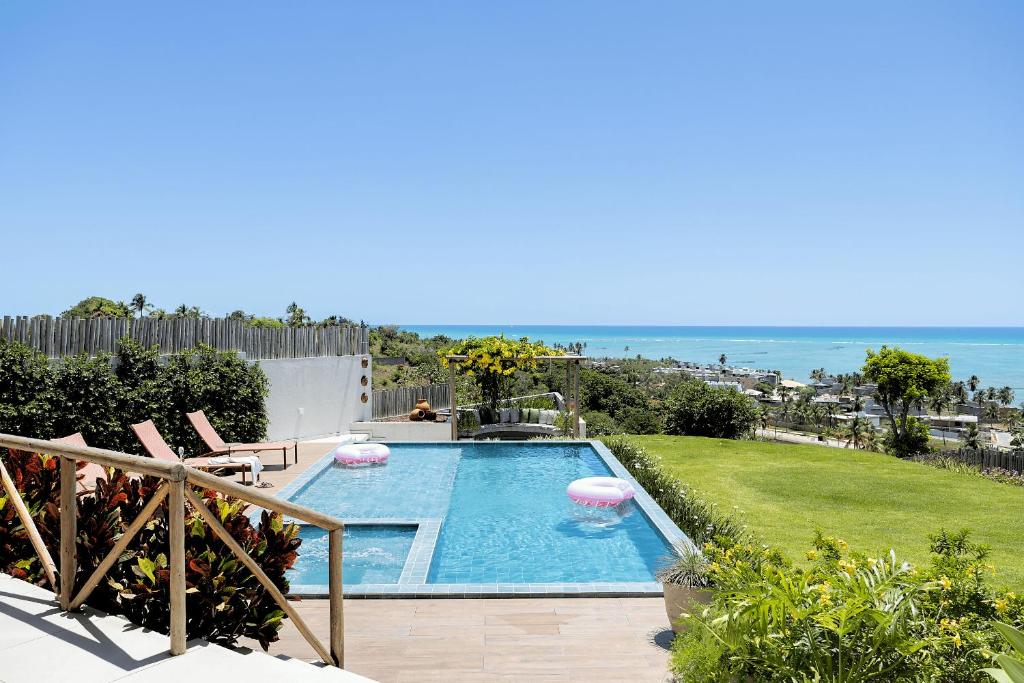 Mansão Vista de 180º para Mar na Rota dos Milagres
