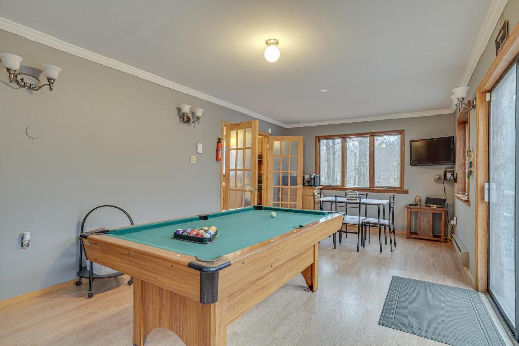 Poconos Family Home - Near Falls with Resort Perks! photo 1