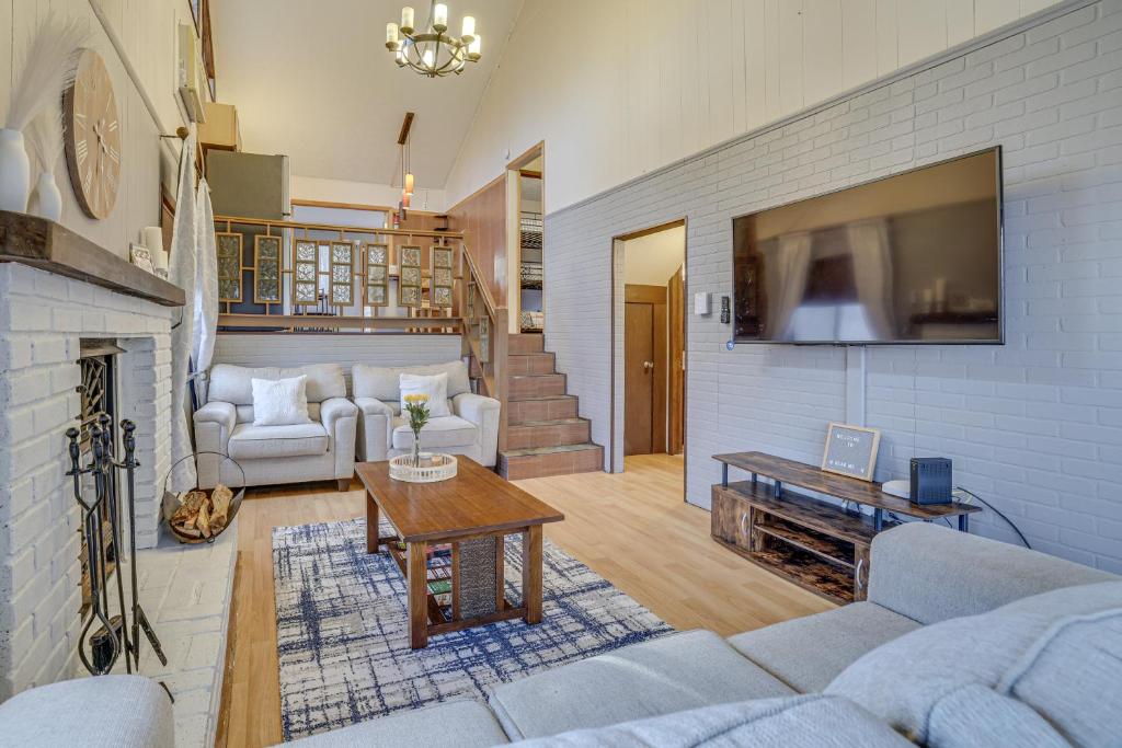 Poconos Family Home - Near Falls with Resort Perks! photo 3