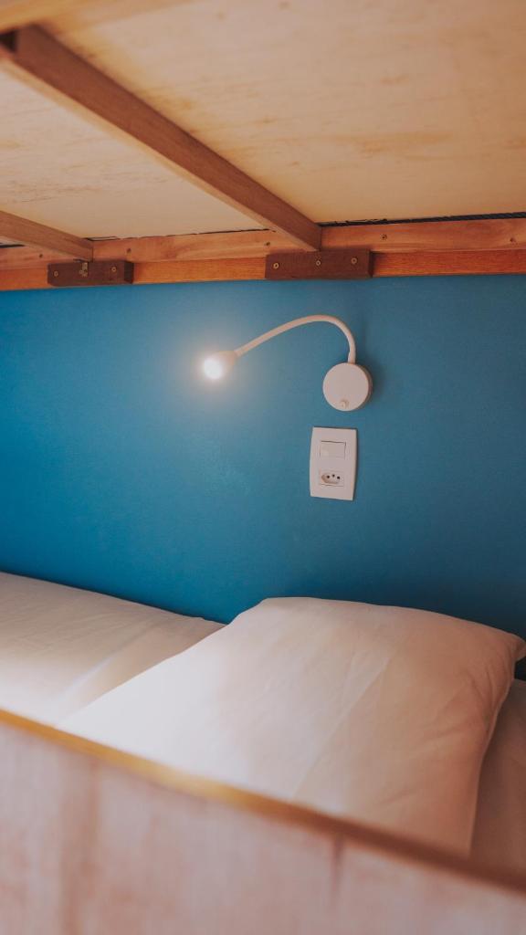 LONGBOARD PARADISE SURF CLUB Room Type - Single Bed in Female Dormitory Room