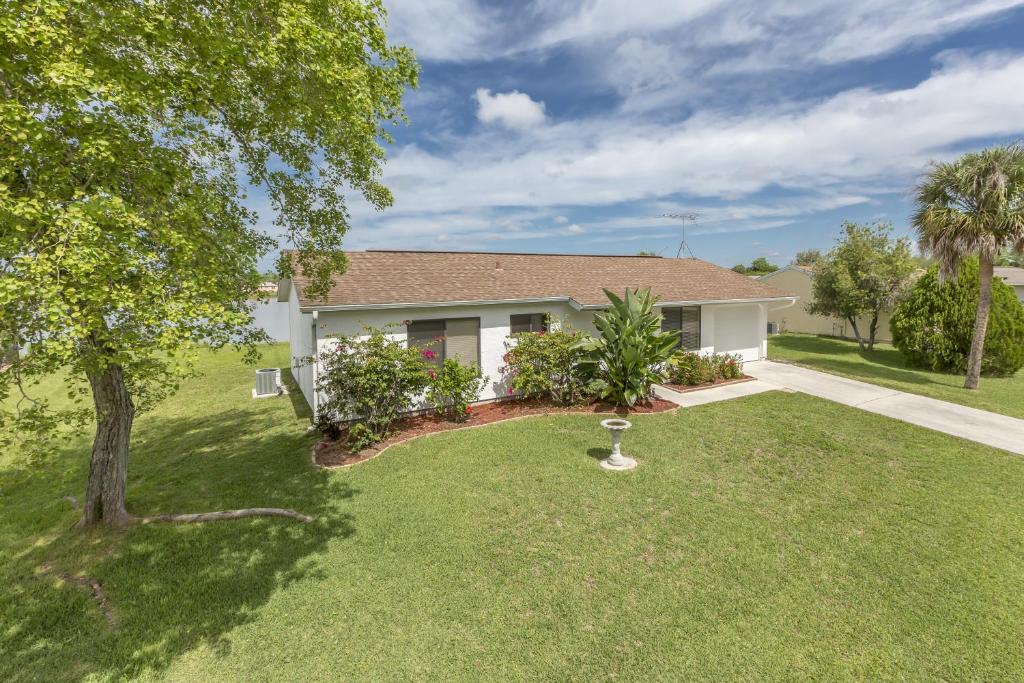 Addy by the Lake - Vacation Home image