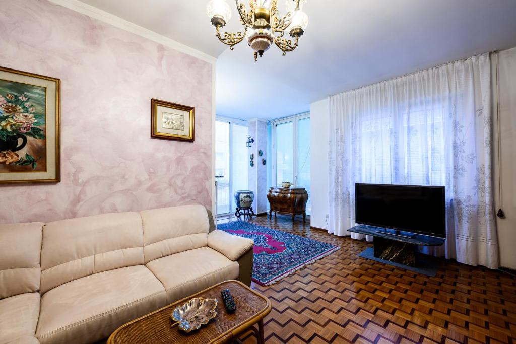 Rètro Apartment In The Mountains photo 2