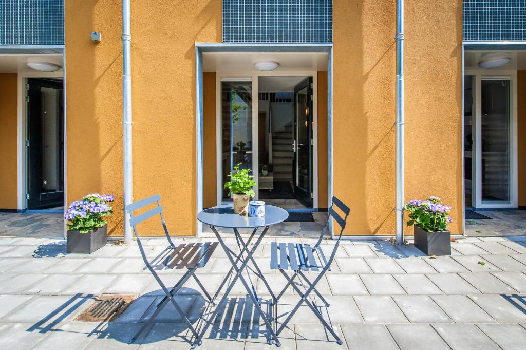 Четырехместный (Двухуровневый четырехместный номер), Plantage Garden Apartments