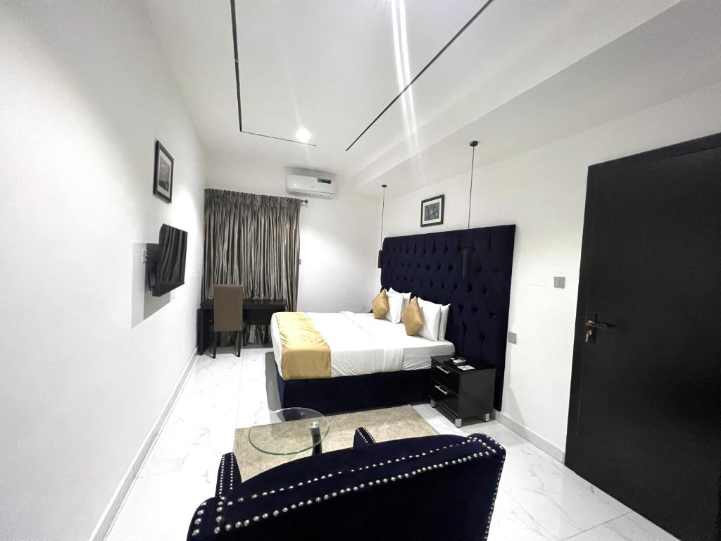 Riviera Hotel & Resort photo 2