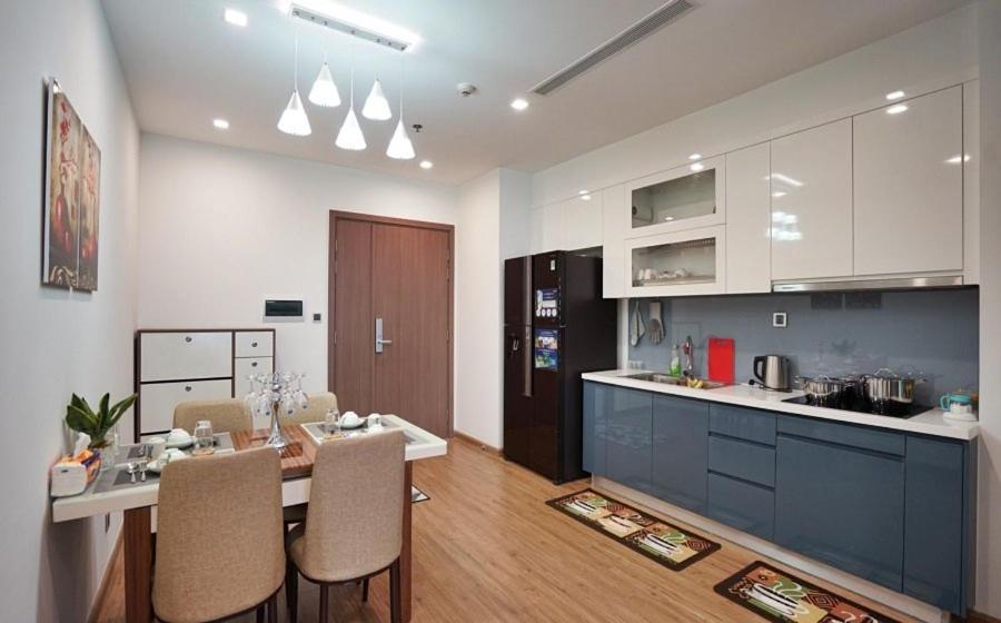 Vinomes Metropolis - Luna's House