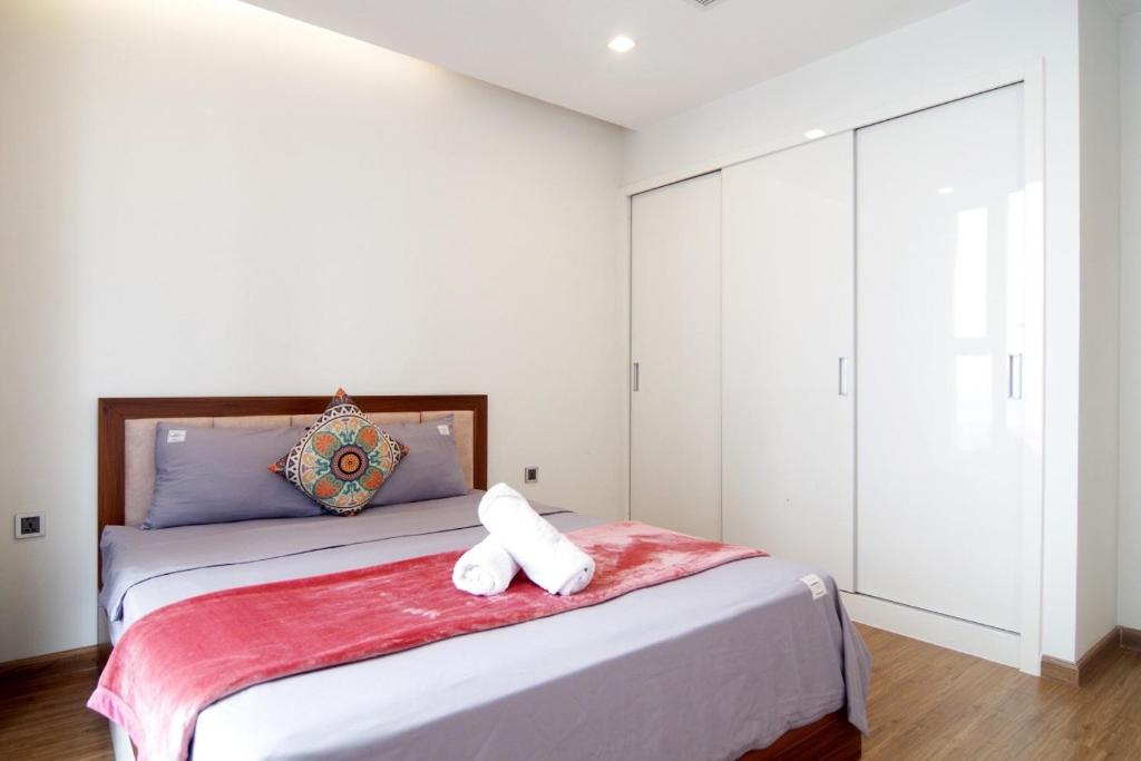 Vinomes Metropolis - Luna's House