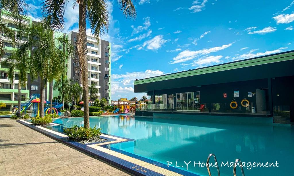 PoolView Waterpark 300Mbps Ipoh Homestay Manhattan Condo 4-7pax 3bedroom Station 18 pengkalan photo 2