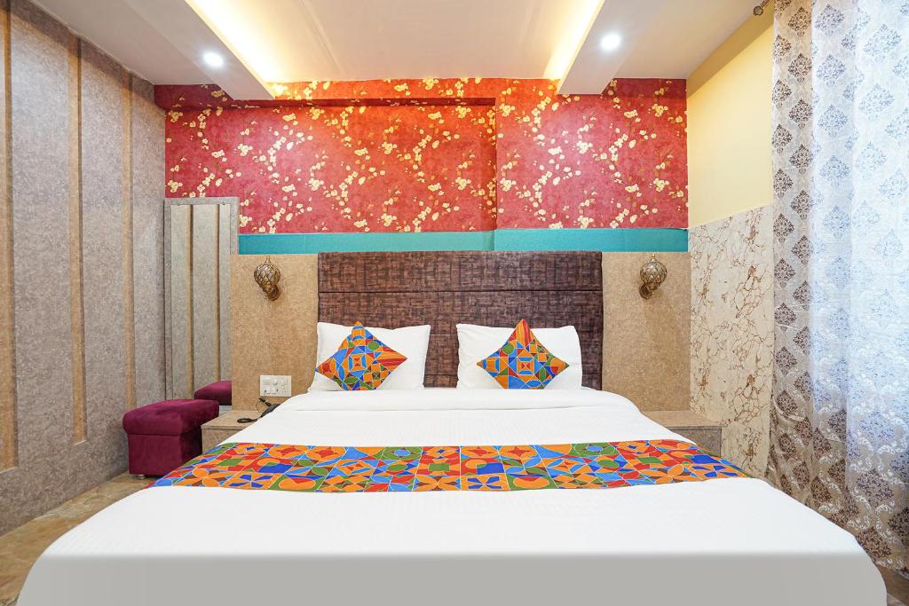 FabHotel RS Residency photo 1