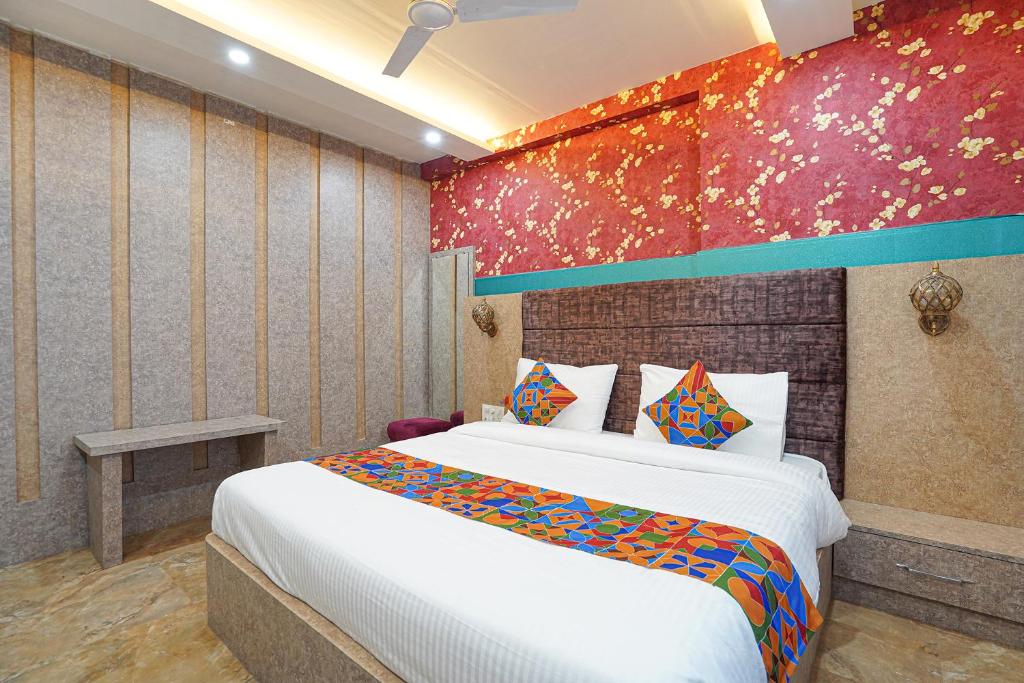 FabHotel RS Residency photo 2