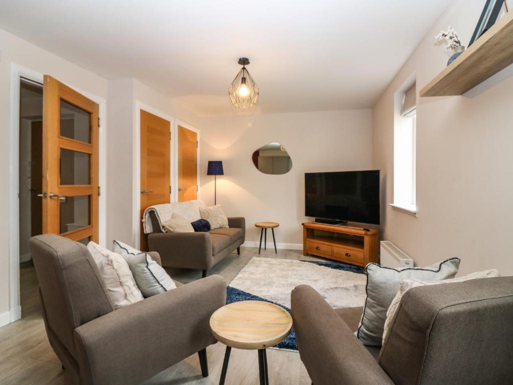 11 Ambleside Court photo 2