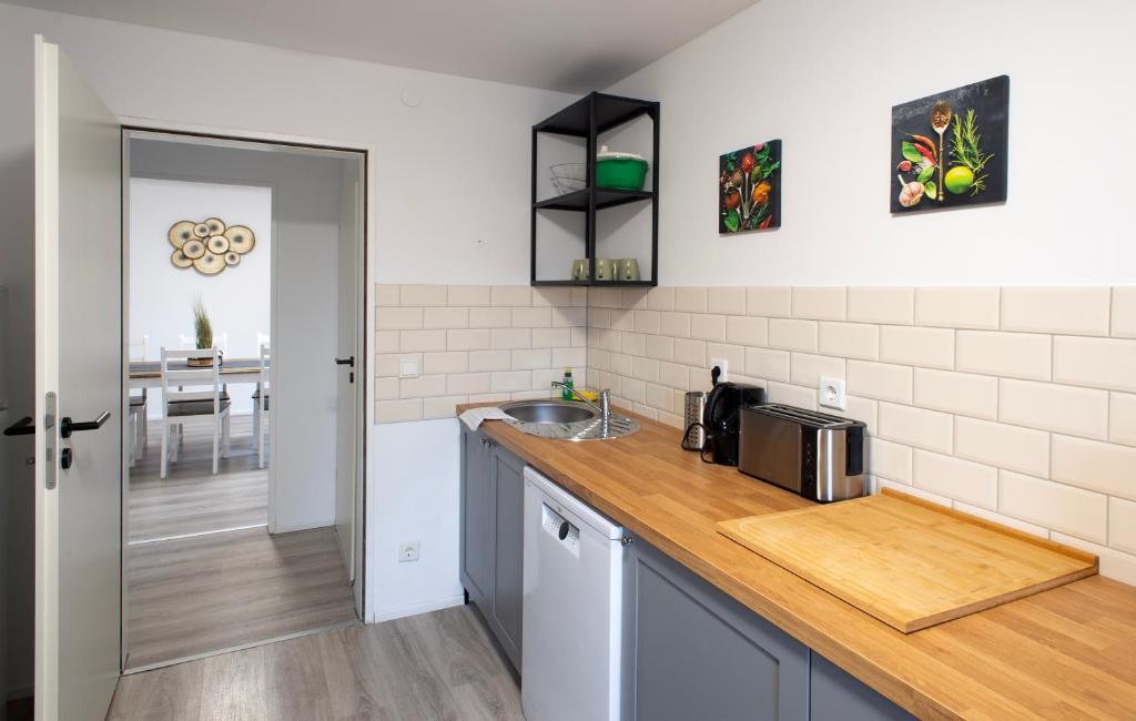 Gemütliches Apartment - Nähe zum Flughafen Weeze - Netflix photo 3