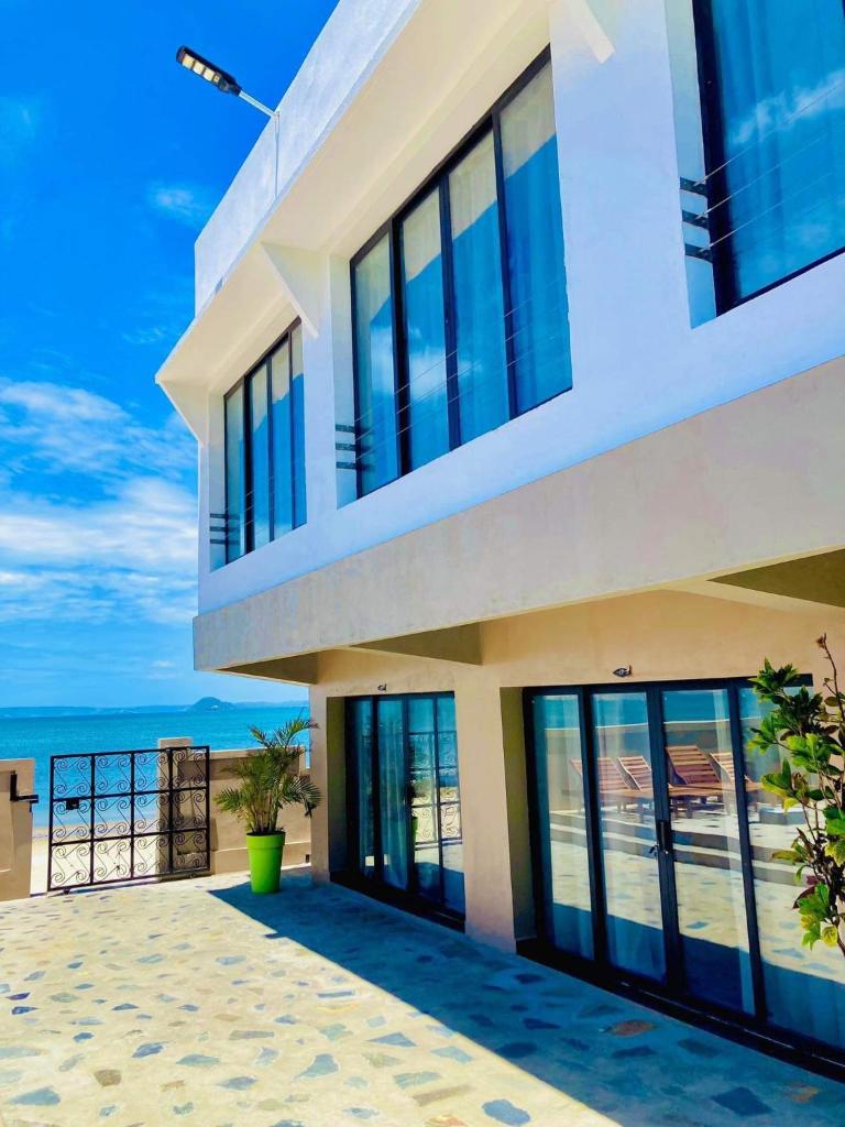 Ramena Beach Hotel photo 1