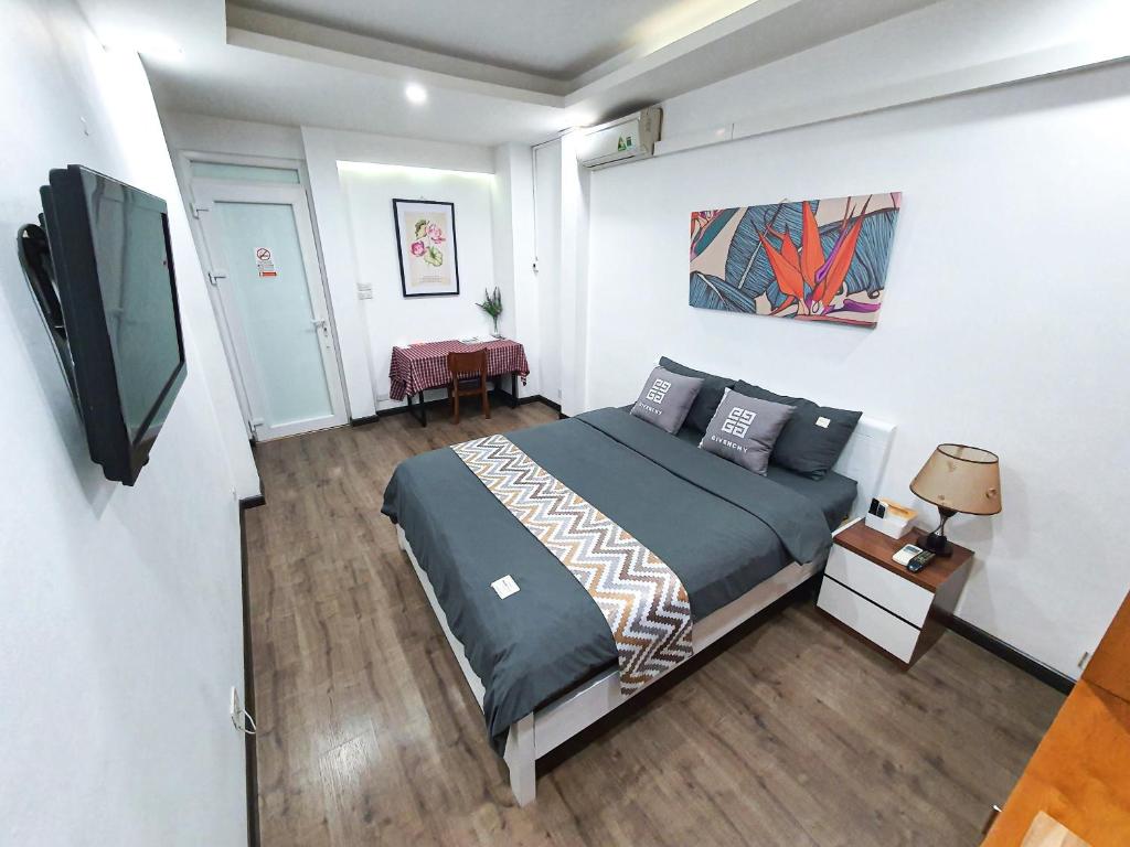 The Tournesol - Clean, Cozy and Private Home Stay - 5 mins to Hoan Kiem Lake