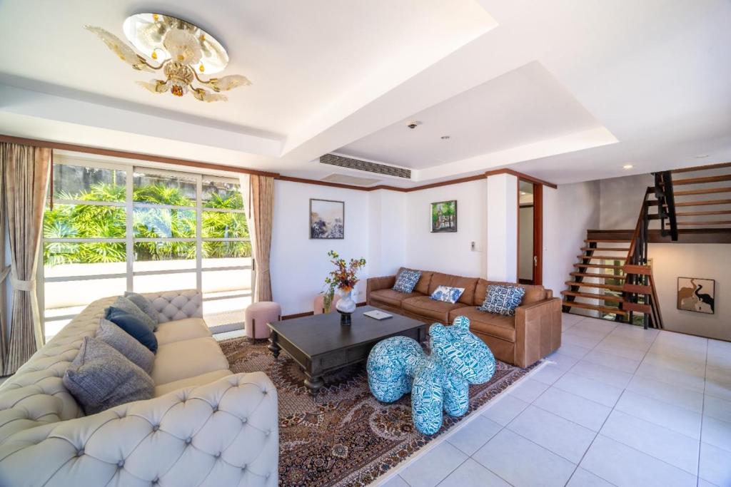 Scenic Seaview Villa Sea Dream for 9, Tennis Court, 5min walk to Kata Noi Beach photo 4