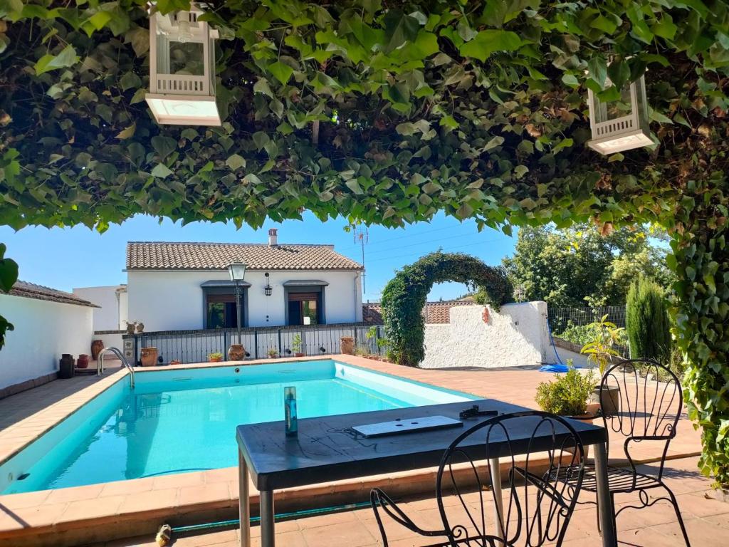 Chalet Rafael Constantina photo 1