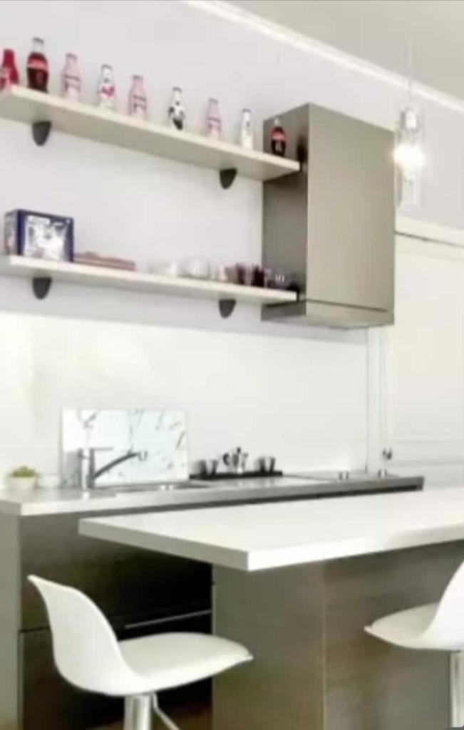 Bright Apartment photo 4