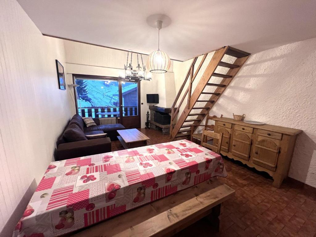 Appartement La Clusaz, 3 pièces, 8 personnes - FR-1-437-55 photo 1