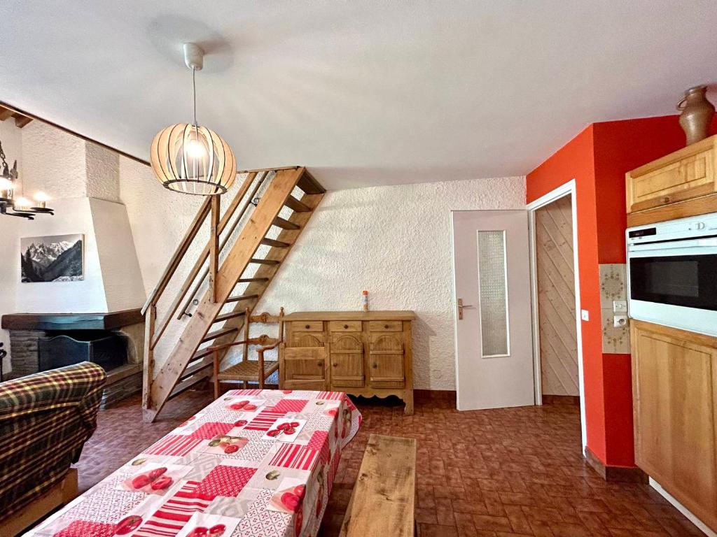 Appartement La Clusaz, 3 pièces, 8 personnes - FR-1-437-55 photo 4