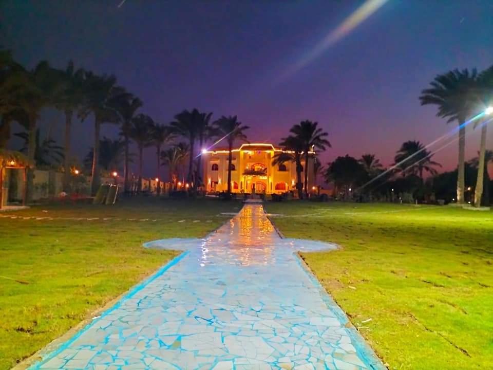 Tunis Beach Families Only photo 3