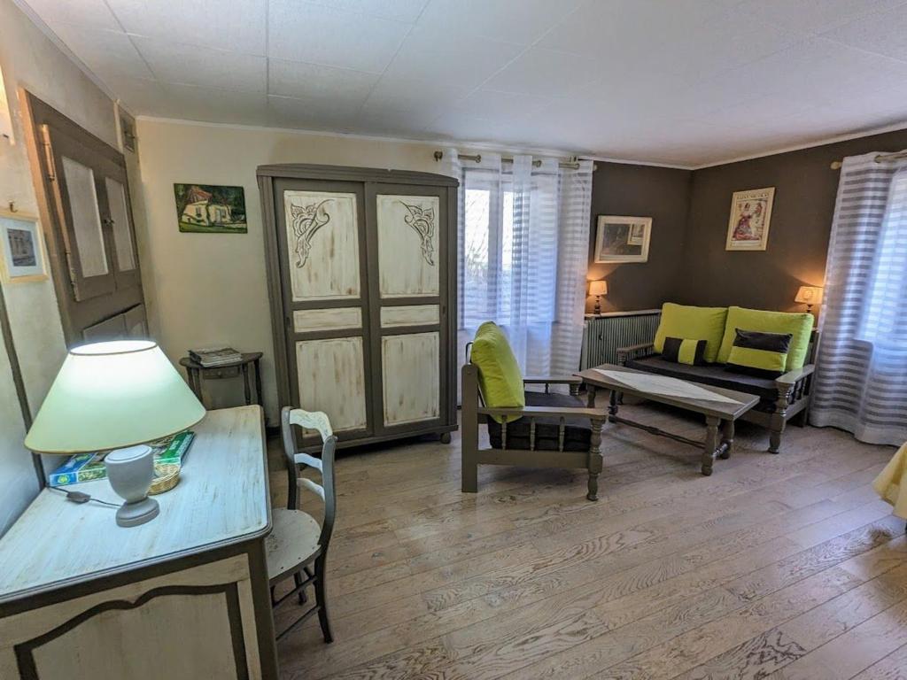 Gîte Le Syndicat, 3 pièces, 4 personnes - FR-1-589-125 photo 3
