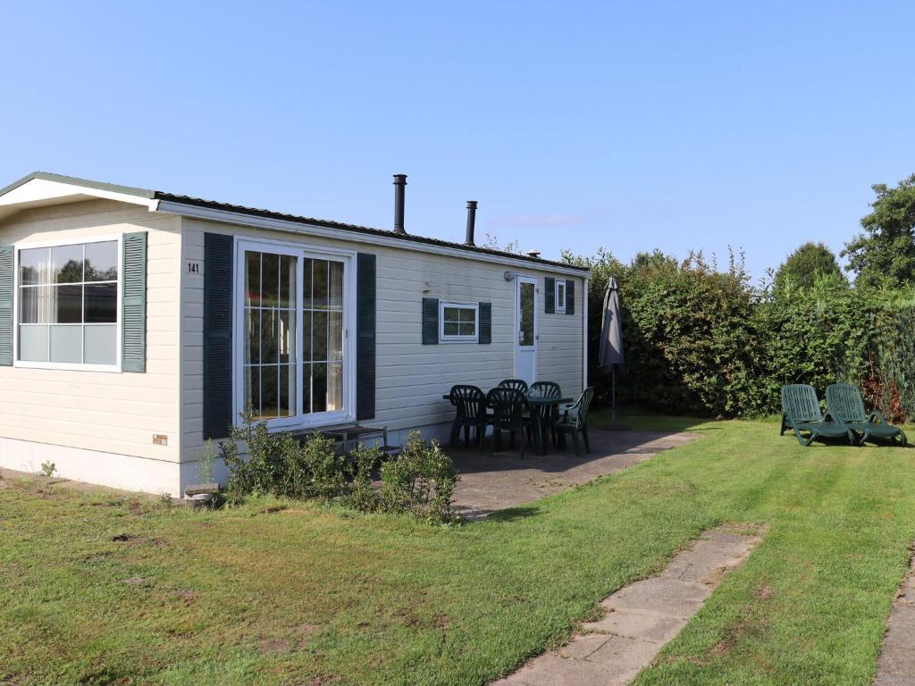 Chalet Recreatiepark Duinhoeve 1